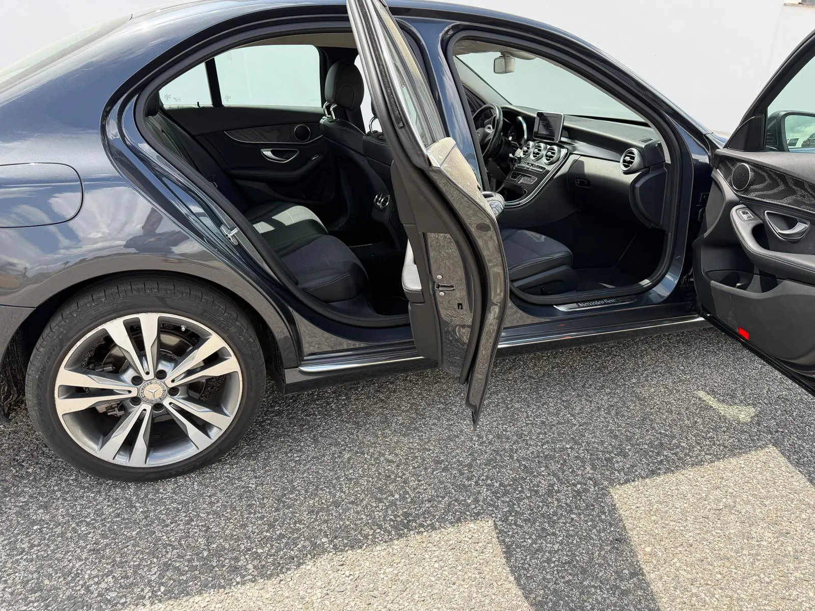 Mercedes-Benz C 220 d 4MATIC Berlina